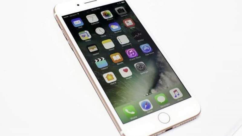 Обзор смартфона Apple iPhone 7 32Gb