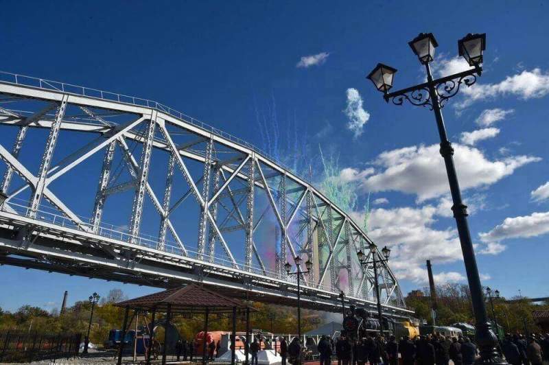 В Хабаровске отпраздновали 100-летие Амурского моста