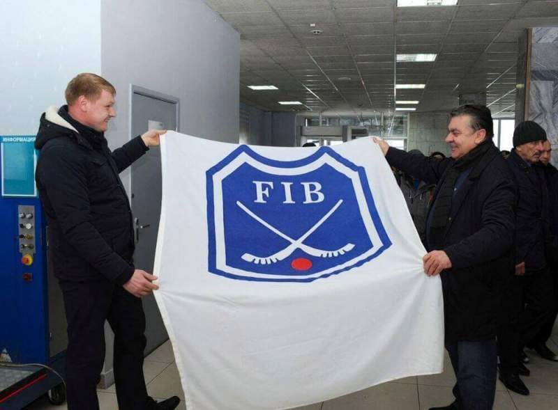 Флаг Чемпионата мира по хоккею с мячом доставлен в Хабаровск