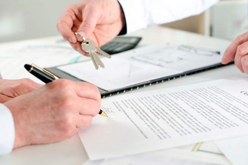 Что подтверждает договор купли-продажи квартиры или дома?