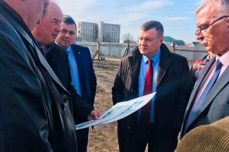 Губернатор Александр Никитин: «Новый спортивный комплекс в Мичуринске должен быть современным, построен качественно и в срок»
