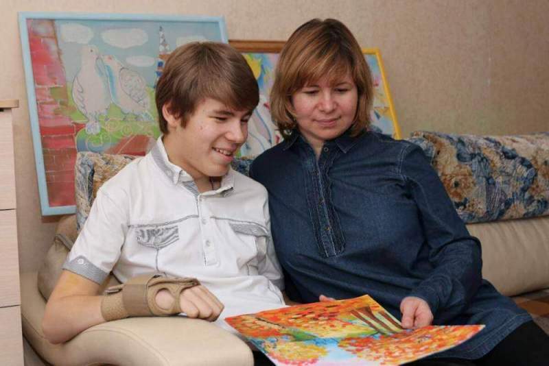 Омскому школьнику после страшного ДТП требуется финансовая помощь