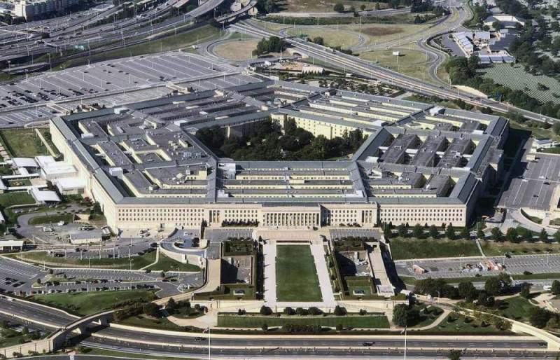 Пентагон официально «признал» существование НЛО