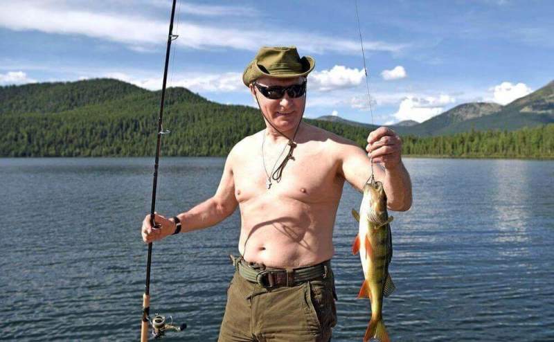 Дуров призвал интернет-пользователей выкладывать фото с обнаженным торсом в «стиле Путина»