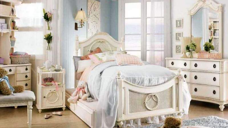 Мебель в спальню девочки