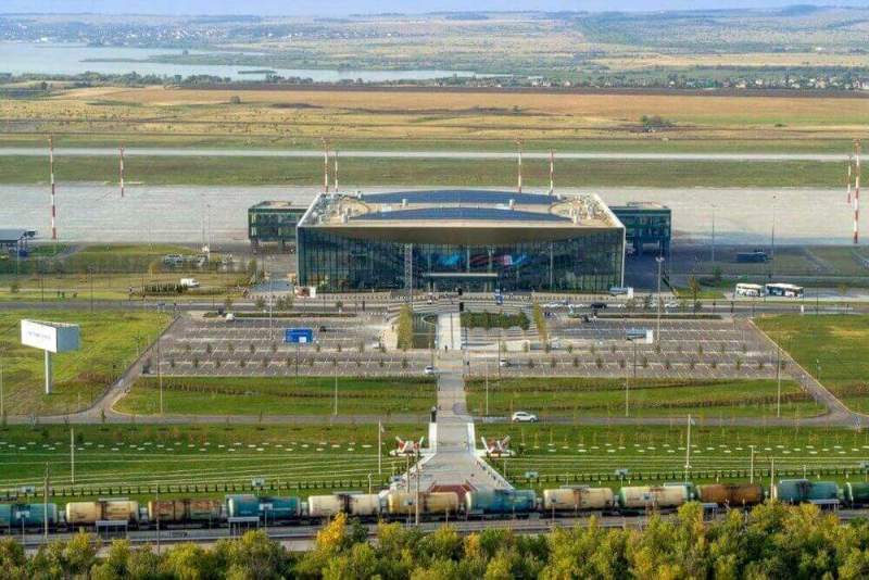 По стопам «Гагарина»: Путин заявил о модернизации 60 аэропортов