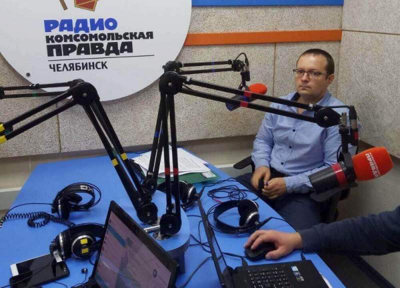 О выписках из ЕГРН и «сайтах-двойниках» Росреестра говорили на радио «Комсомольская правда»