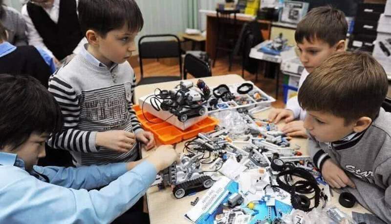 На оснащение детского технопарка Алтайского края направили более 56 миллионов рублей