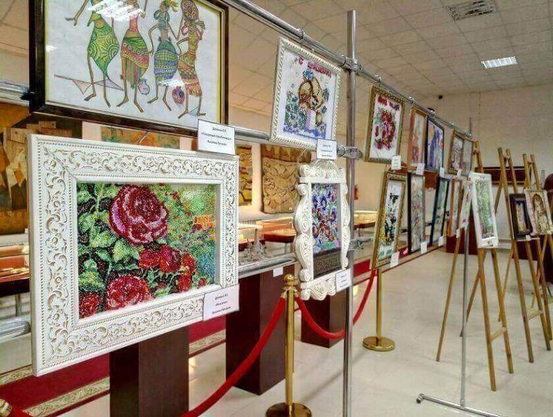 Открытие выставки «Весенняя палитра» состоялось в Государственном музее изобразительных искусств Республики Ингушетия