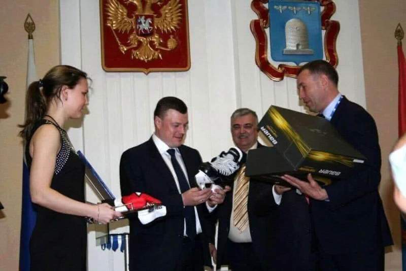 Губернатор Александр Никитин встретился с коллективом команды хоккейного клуба «Тамбов»  