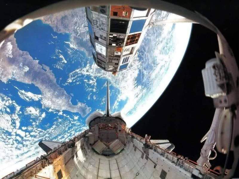 Россия рассматривает возможность постройки окололунной станции на орбите спутника