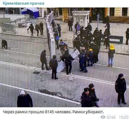 «Марш Немцова» при малочисленном стечении откровенных фриков и дегенератов