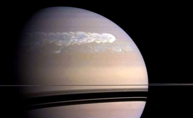 Спутник Сатурна оказался еще сильнее похож на Землю, чем считалось ранее