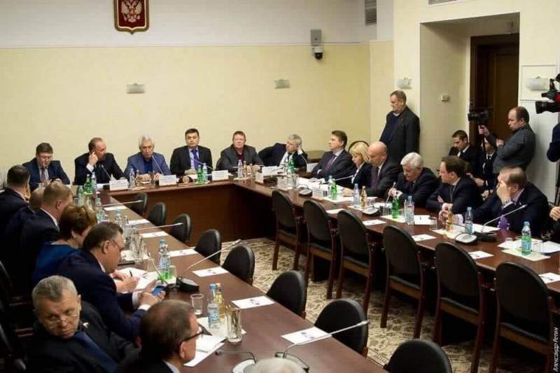 Депутаты Госдумы задали главе Минстроя самые актуальные для россиян вопросы по ЖКХ