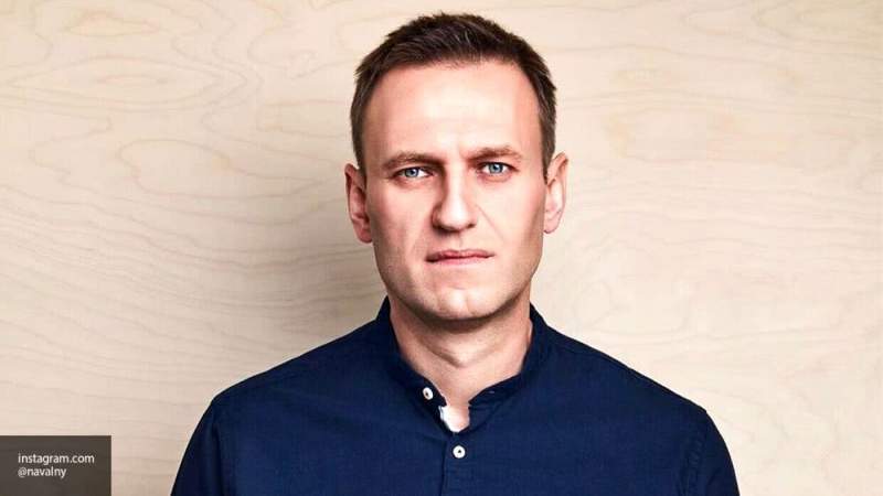 Навальный строит из себя политика и поздравляет Майю Санду с победой на выборах в Молдавии