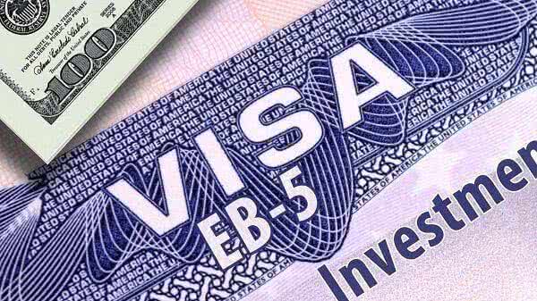 Надежным способом получения грин-карты США за инвестиции является виза ЕВ-5