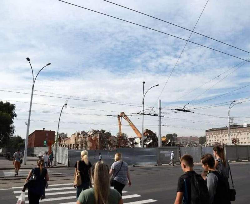 В Кемерово завершился демонтаж ТЦ «Зимняя вишня»