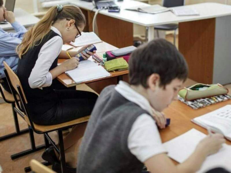 В Хабаровском крае более 6,5 тысяч детей уже получили помощь в рамках традиционной акции «Помоги собраться в школу»