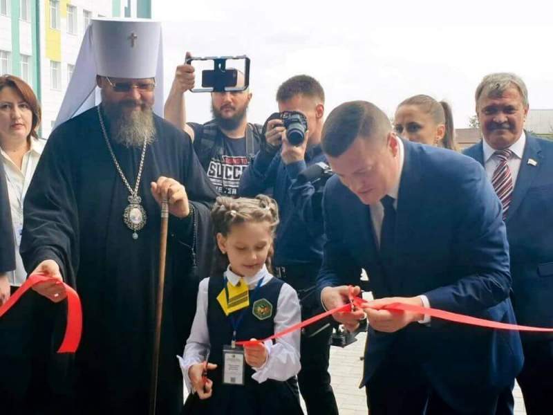 Губернатор Александр Никитин открыл новую школу в Рассказовском районе Тамбовской области