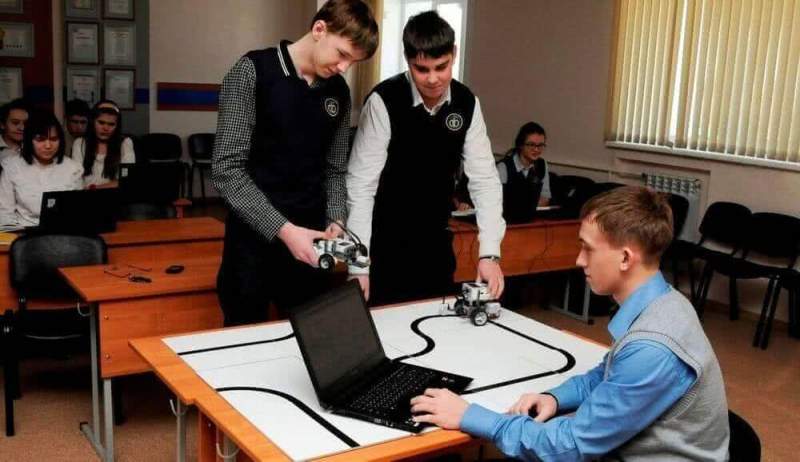 Алтайский край вошел в число победителей федерального конкурса по созданию детского технопарка