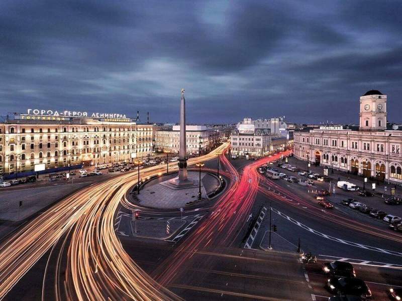 Государственная жилищная инспекция Санкт-Петербурга контролирует  выполнение планов по организации весеннего месячника 