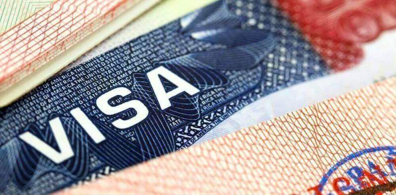 После введения контрсанкций россиянам стали гораздо чаще отказывать в американских визах