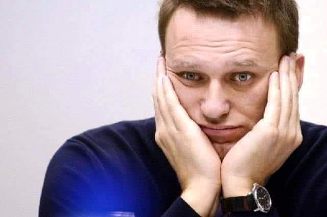 Либеральные СМИ пытаются оправдать провал «Умного голосования» Навального