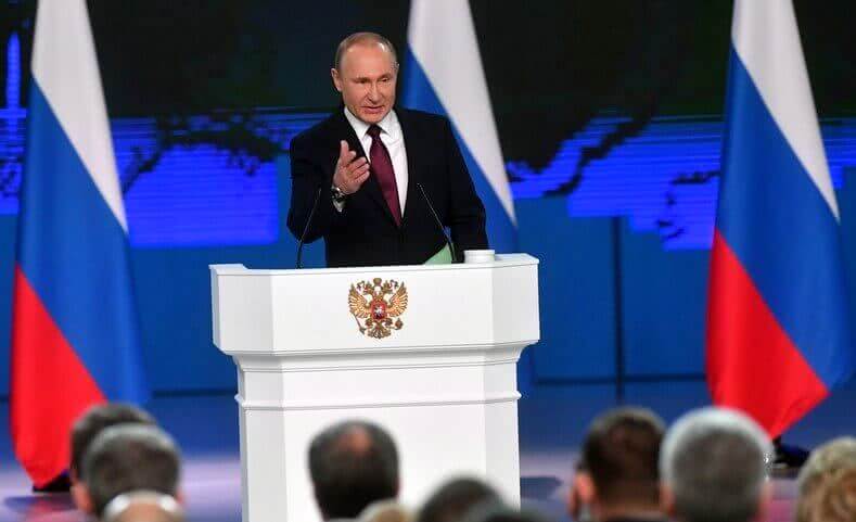 Владимир Путин в послании ФС поставил задачи по улучшению жизни россиян