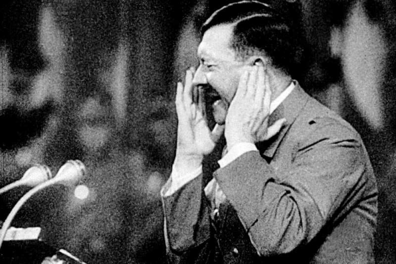 Вирусный ролик с Гитлером-наркоманом набирает популярность в Сети
