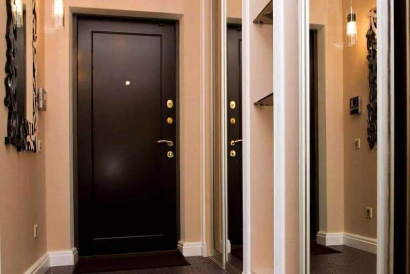 Как выбрать входную бронированную дверь