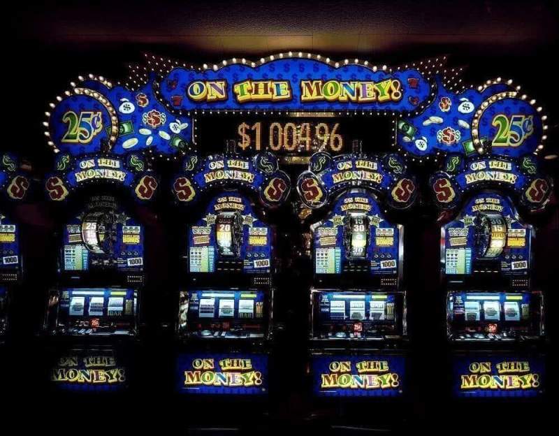 Четыре причины почему стоит играть в игровые автоматы интернет казино онлайн gamblingline.com
