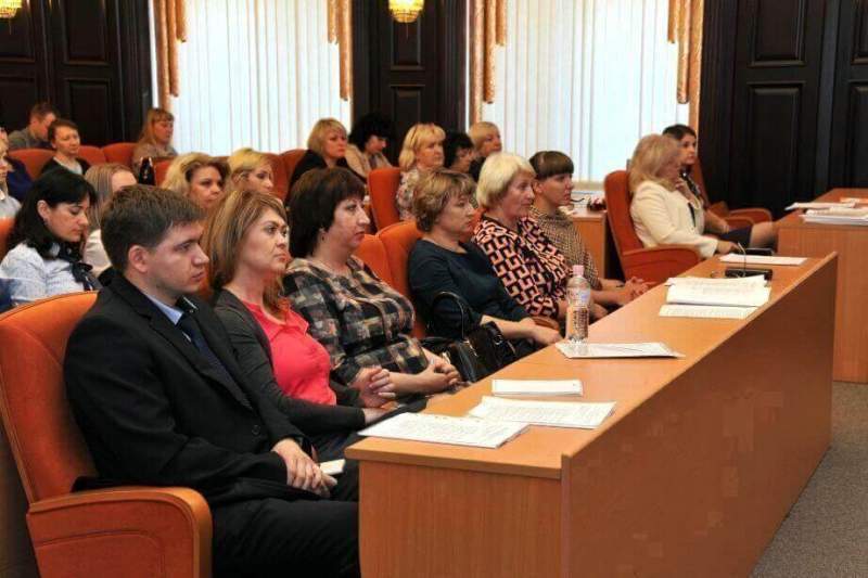 Чиновники Хабаровского края повысят знания в области работы с обращениями граждан