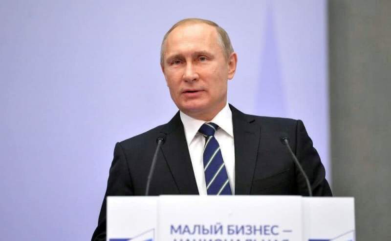 Путин вновь отказался говорить на тему своего участия в выборах