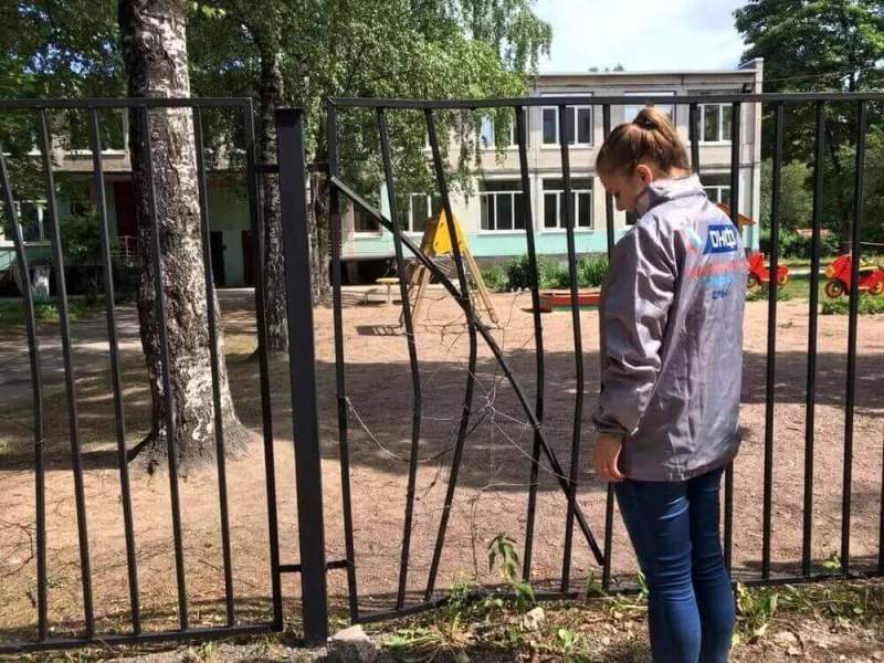 Активисты Общероссийского народного фронта проверили состояние детских садов Санкт-Петербурга