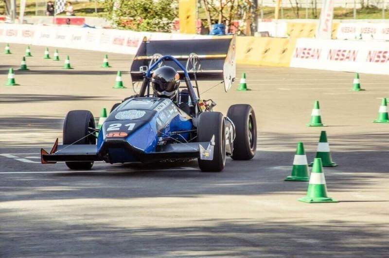 Гонки в Москве: стартует фестиваль автоспорта Формула Студент