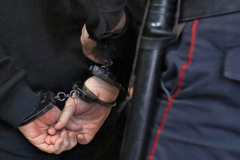 На юго-востоке Москвы оперативники задержали двоих мужчин по подозрению в краже