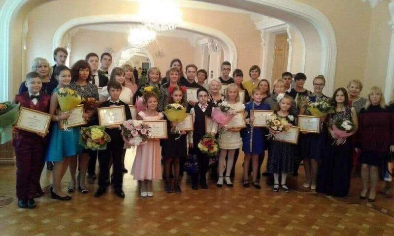 В Хабаровске наградили одаренных детей и талантливую молодежь