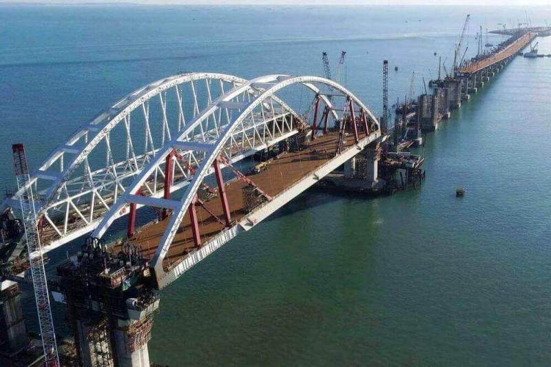 Украина: «Крымский мост уязвим для наших ракет»