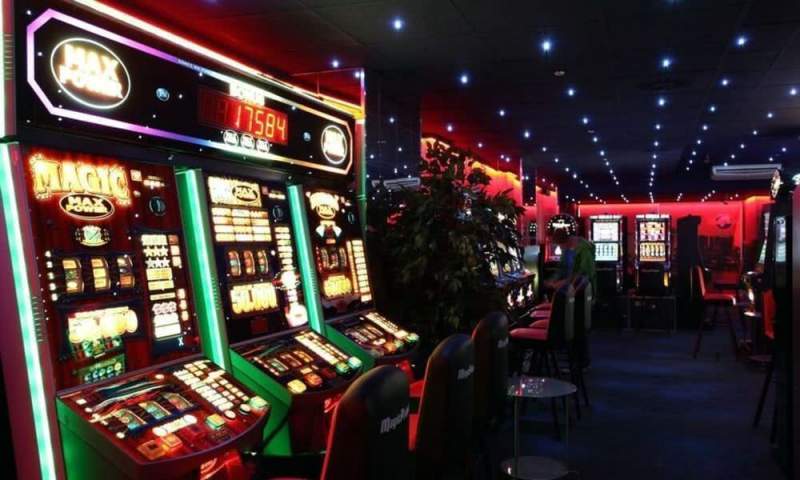 Игровые автоматы в азартном клубе Вулкан