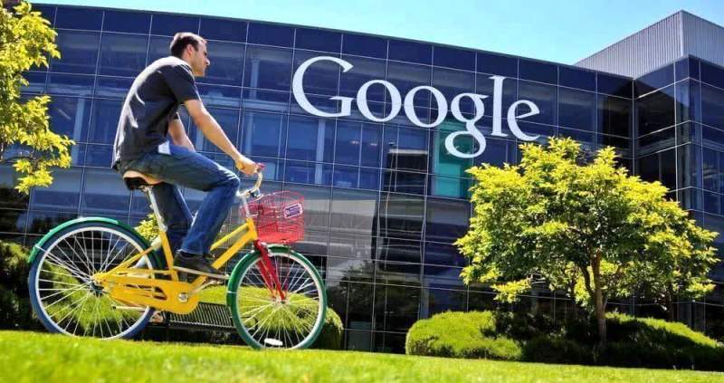 Google откроет исследовательский центр искусственного интеллекта в Париже