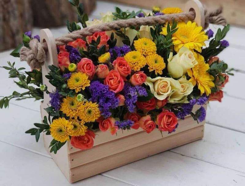 Цветы в ящике