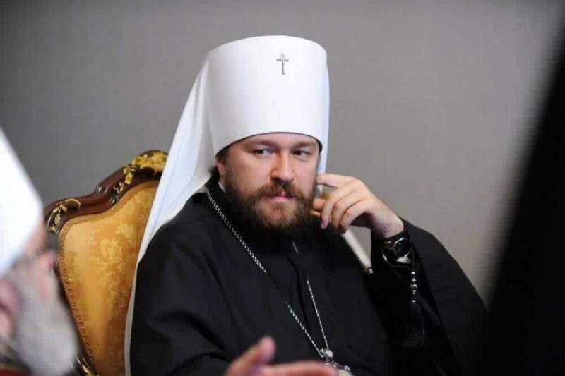 РПЦ: «Священникам стоит отказаться от дорогих автомобилей»