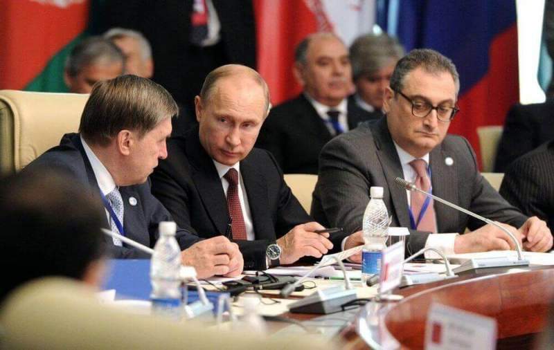 Путин: ШОС ждет в своем составе новые страны