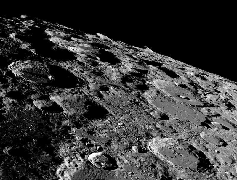 Исследователи рассказали, сколько лет Луне