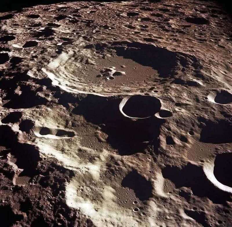 NASA может принять приоритетным направлением изучение Луны