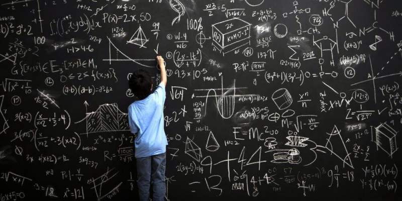 Департамент образования Москвы рассмотрит предложение об увеличении количества математических классов