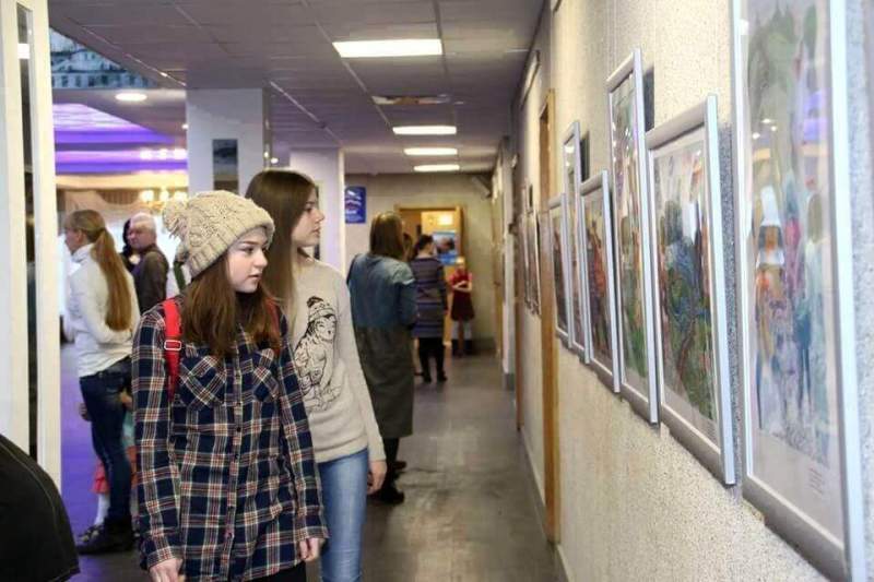 Лучшие работы юных художников Центра и Северо-Запада России представили в Северодвинске