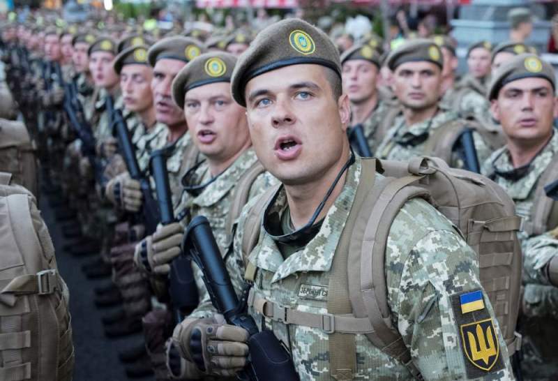 Лавров: «Украину необходимо заставлять выполнять Минские соглашения»