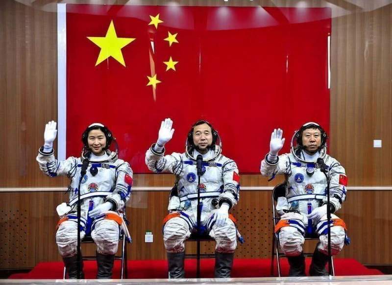 В 2017 году Китай начнет новый «кастинг» космонавтов