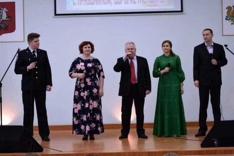 Праздничным концертом поздравили с Международным женским днем сотрудниц УВД Зеленограда